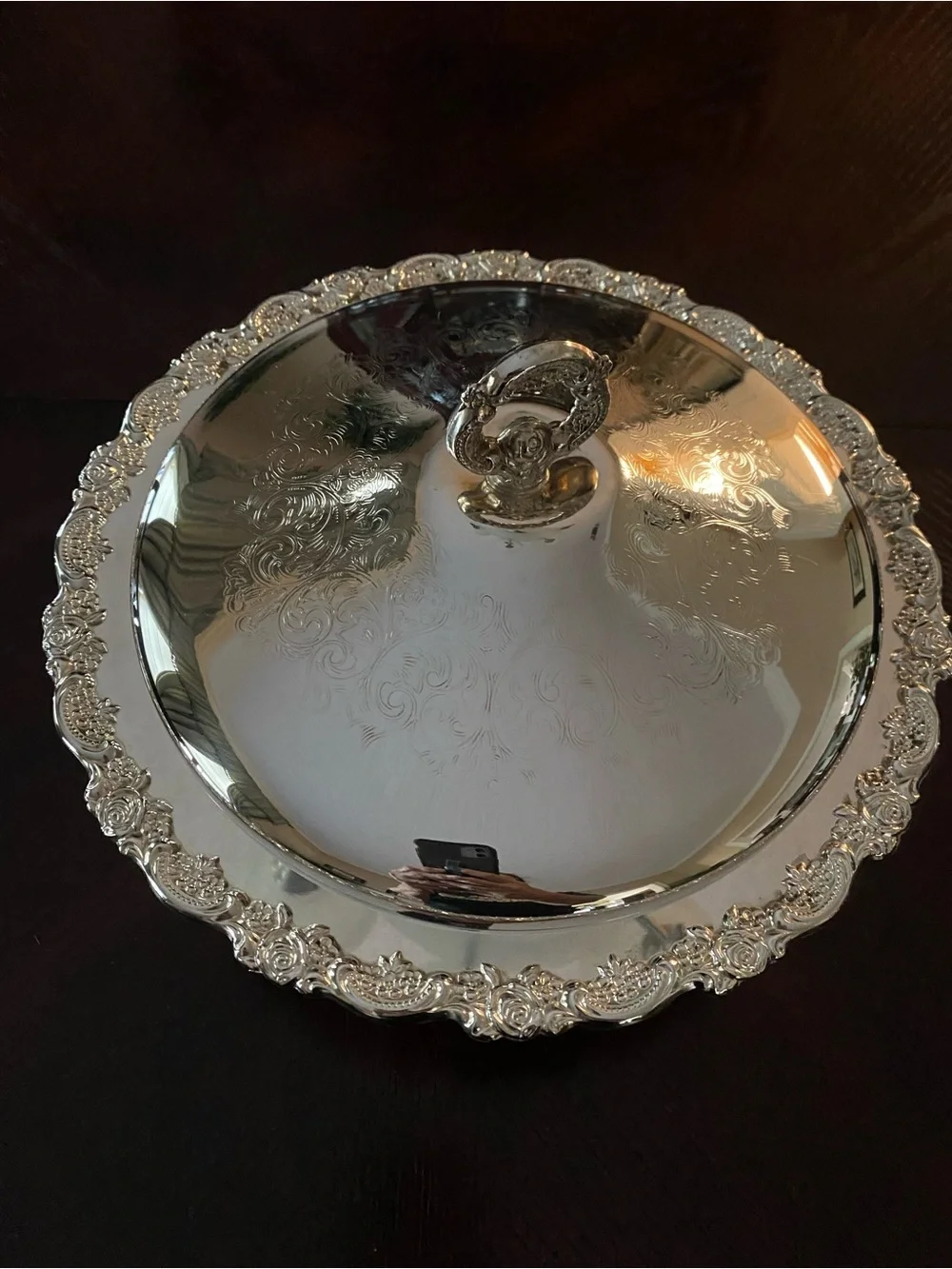 Silver Covered Serving Dish with Decorative Lid and Pyrex dish 12 inches - Picture 2 of 15
